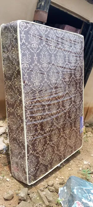 41⁄2 by 6ft by 8inches Semi Orthopaedic [Medium Quality] Mattress