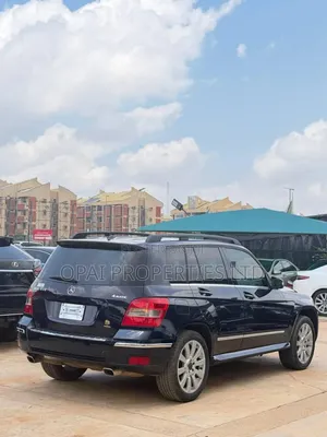 Mercedes-Benz GLK-Class 2010 Blue