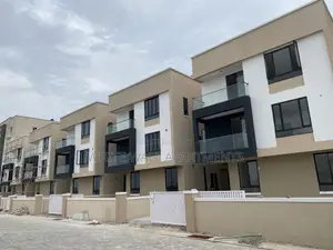 Furnished 6bdrm Duplex in Shoreview, Chevron for sale