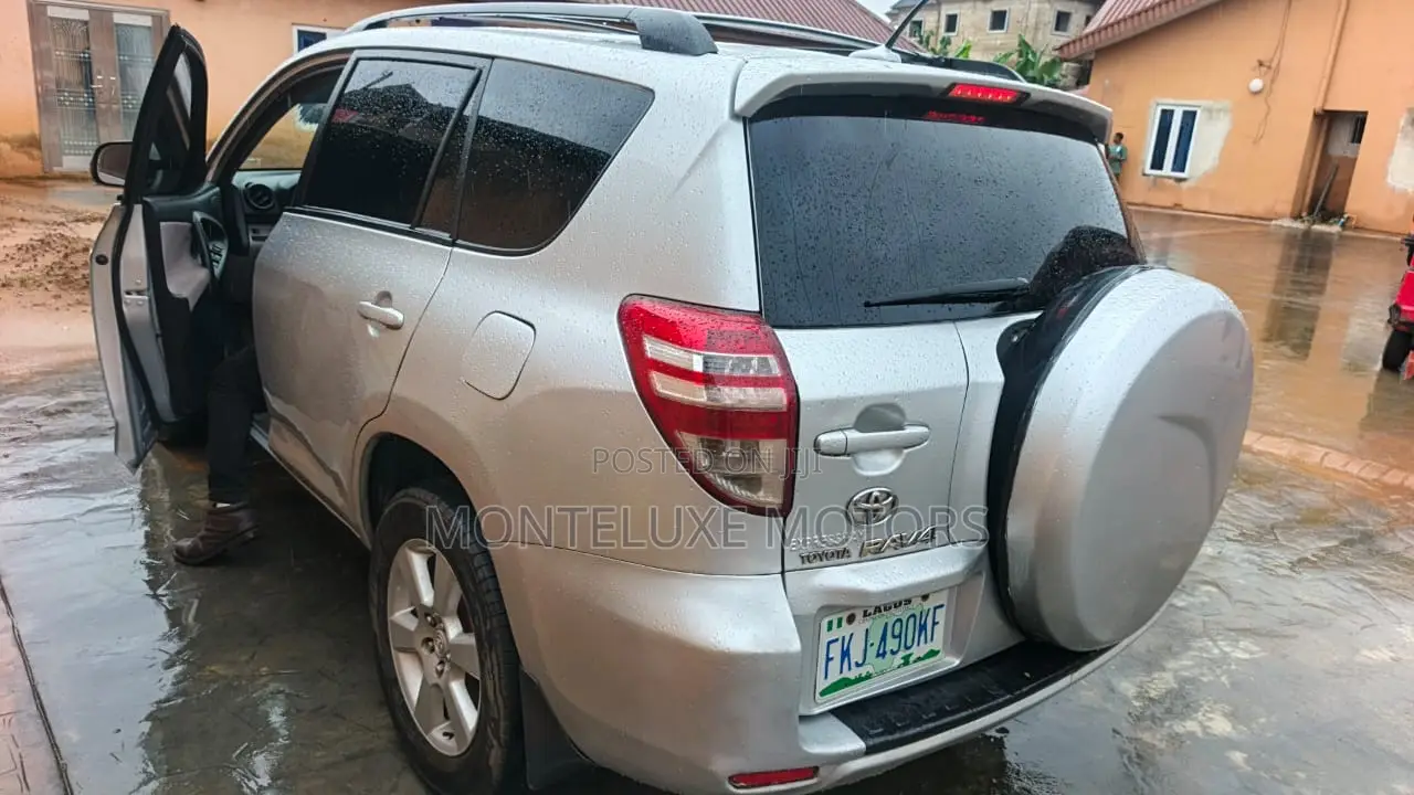 Toyota RAV4 2007 Silver