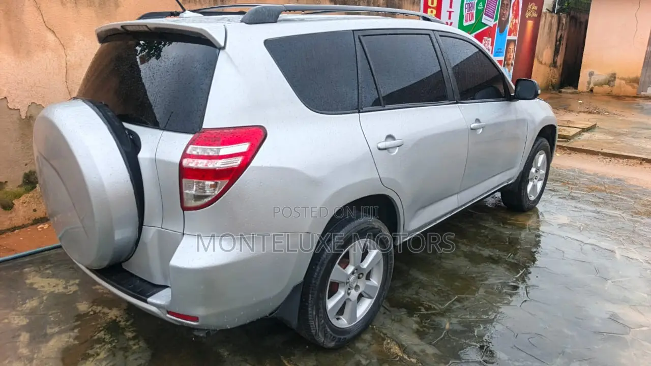 Toyota RAV4 2007 Silver