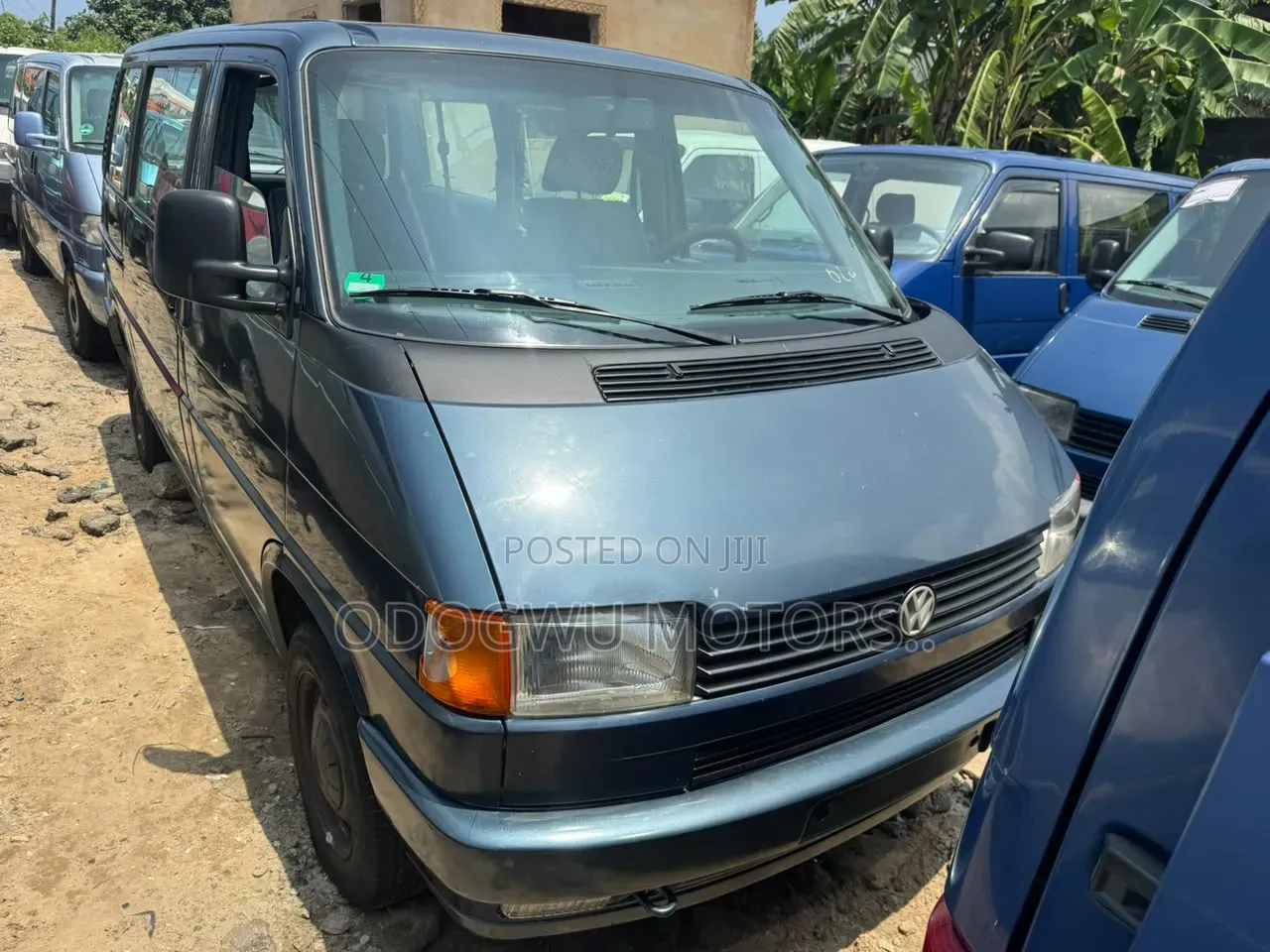 Volkswagen Transporter 2002 Blue