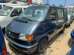 Volkswagen Transporter 2002 Blue