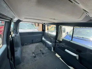 Volkswagen Transporter 2002 Blue