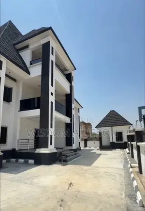 5bdrm Duplex in Sunnyvale Estate, Galadimawa for sale