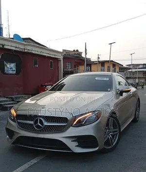 Mercedes-Benz E400 2018 Gold