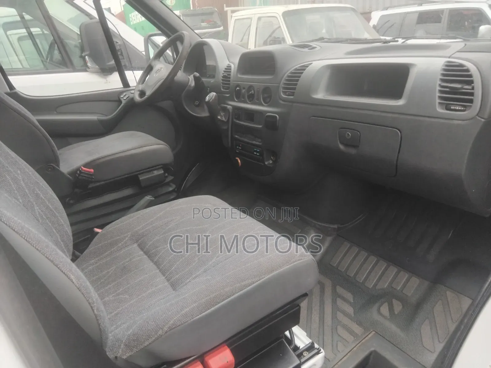 Mercedes-Benz Sprinter 2005 White