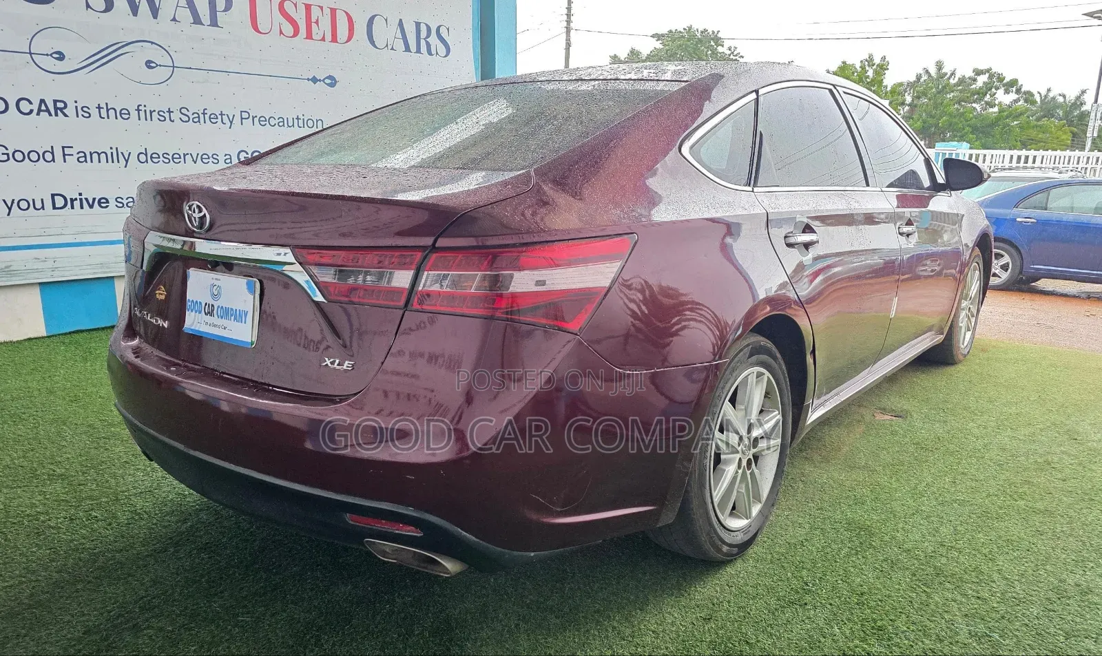 Toyota Avalon 2013 Red