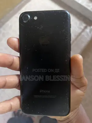 Apple iPhone 7 32 GB Black