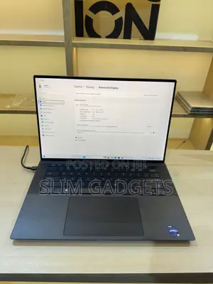 Laptop Dell Precision 5570 16GB Intel Core i7 SSD 512GB