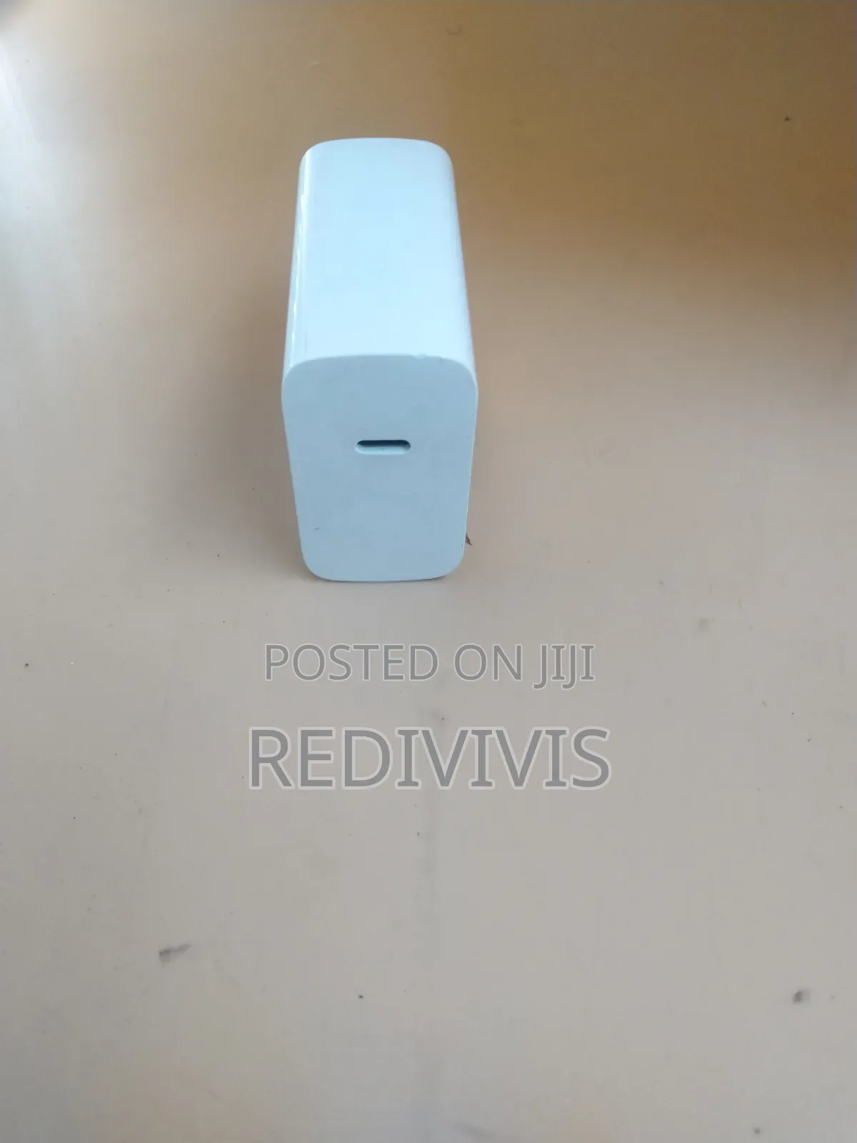 80W Flash Flat Pin Charger