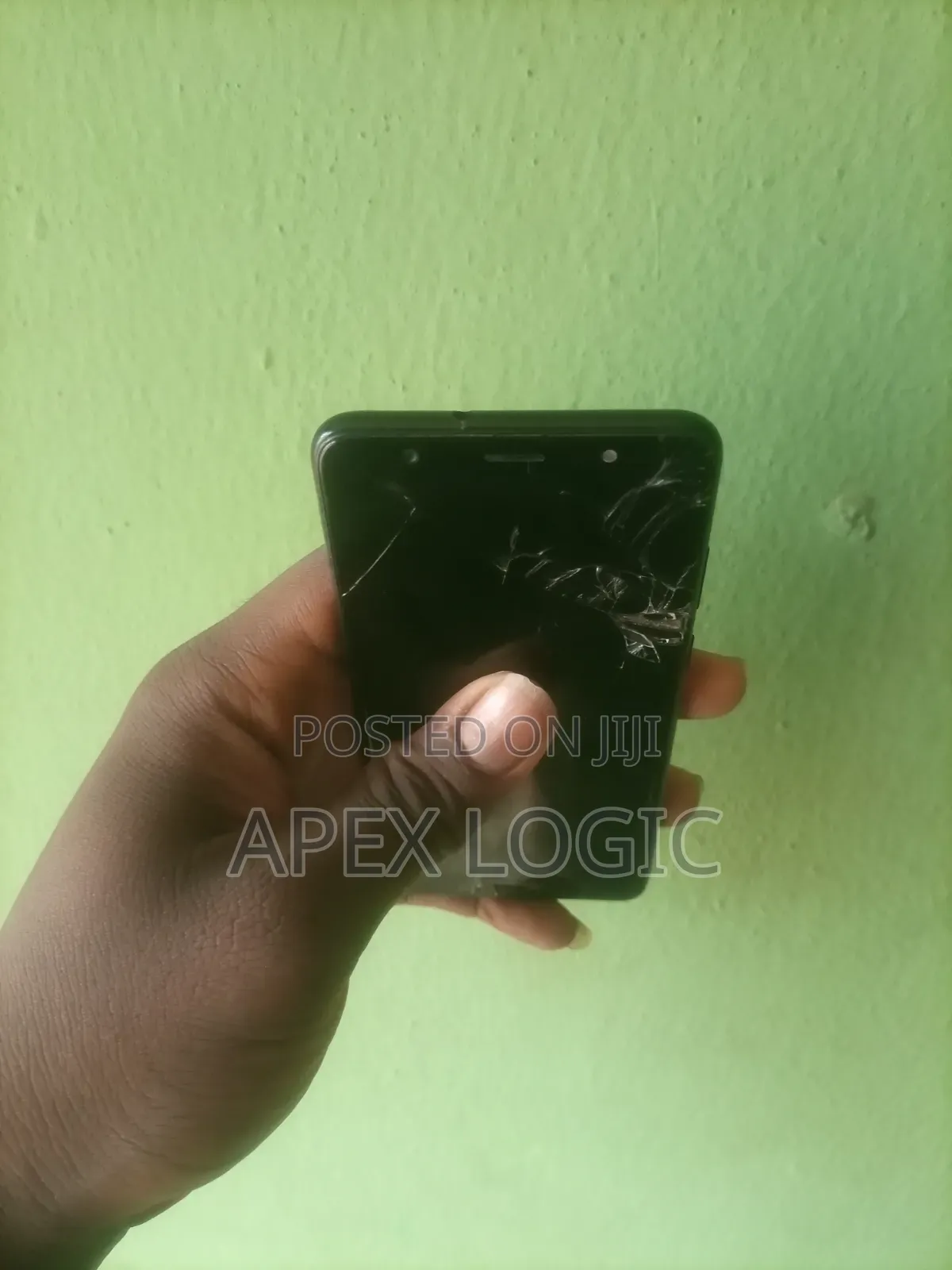 Lava Z81 32 GB Black