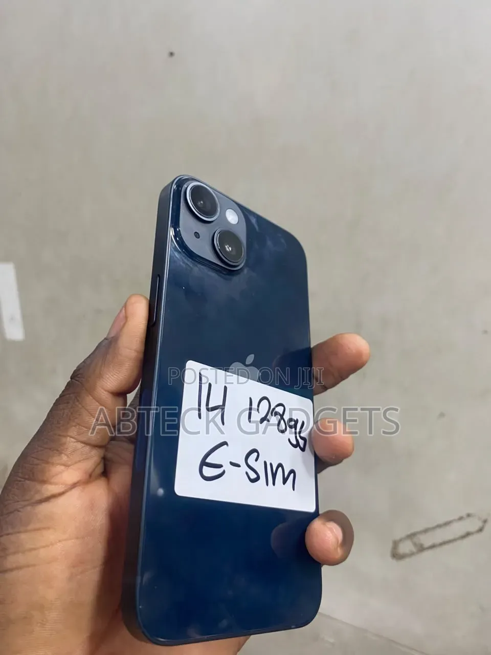 Apple iPhone 14 128 GB Gray