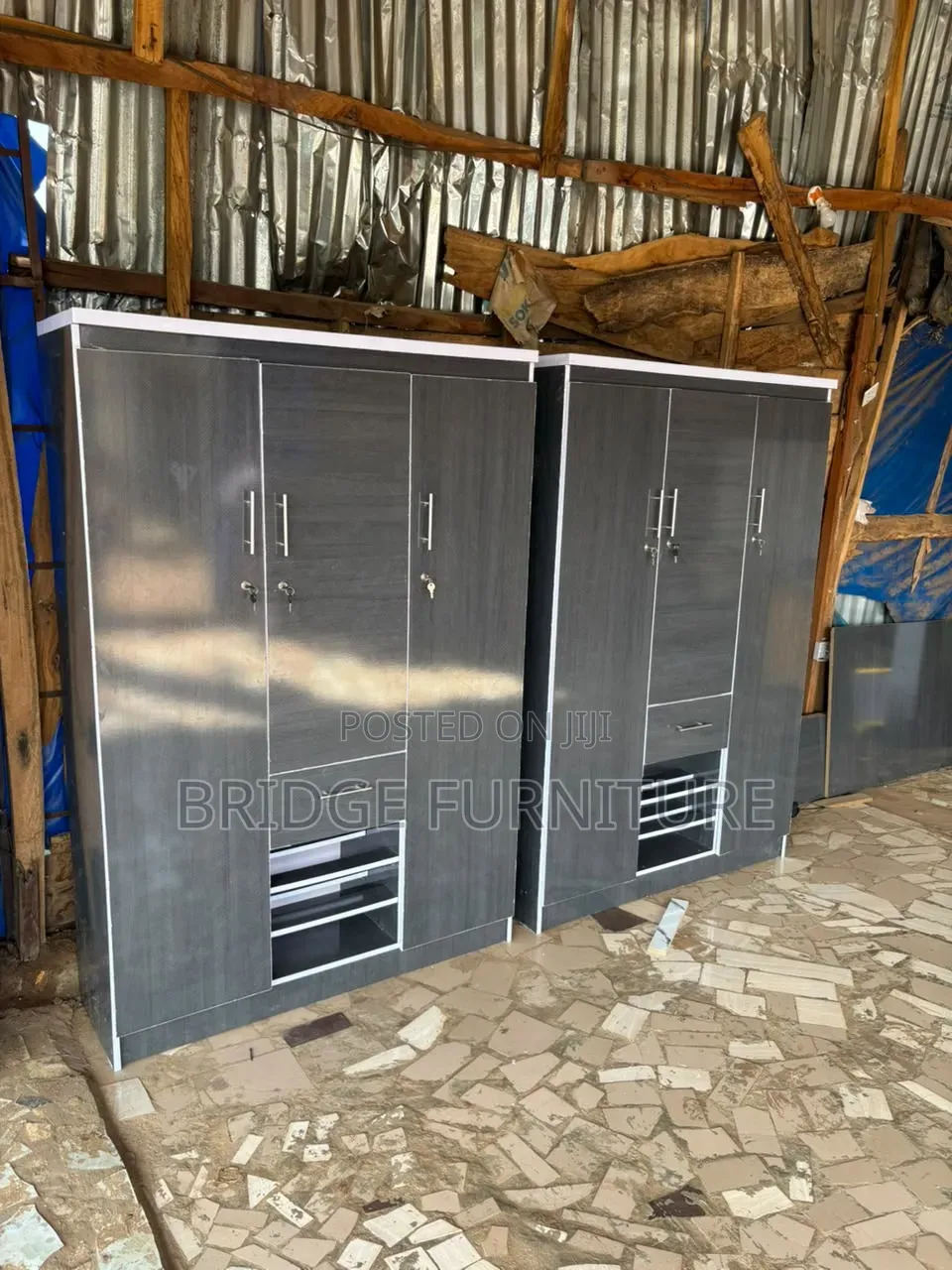 3 Doors Wordrobe