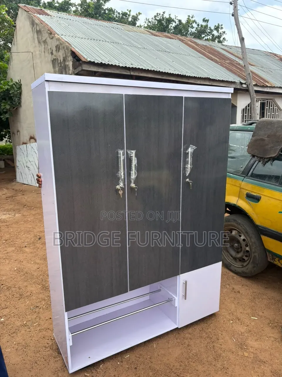 3 Doors Wordrobe