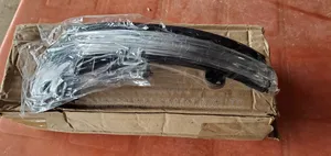 Side Mirror Light Pointer Range Rover 014