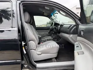 Toyota Tacoma Double Cab V6 Automatic 2012 Black