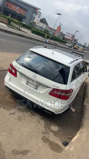 Mercedes-Benz E350e 2017 White