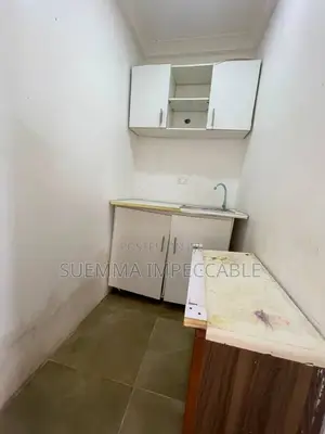 Studio Apartment in Chevyview Estate, Chevron for rent