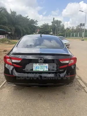 Honda Accord Sport 2.0T 2018 Black