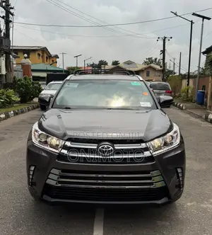 Toyota Highlander 2015 Gray