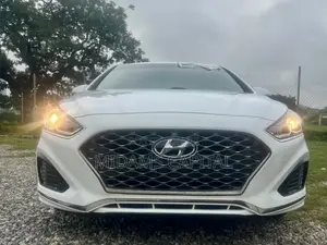 Hyundai Sonata Sport 2019 White