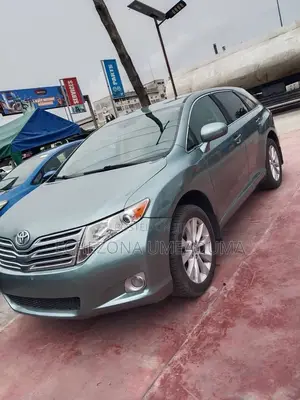 Toyota Venza AWD 2010 Green