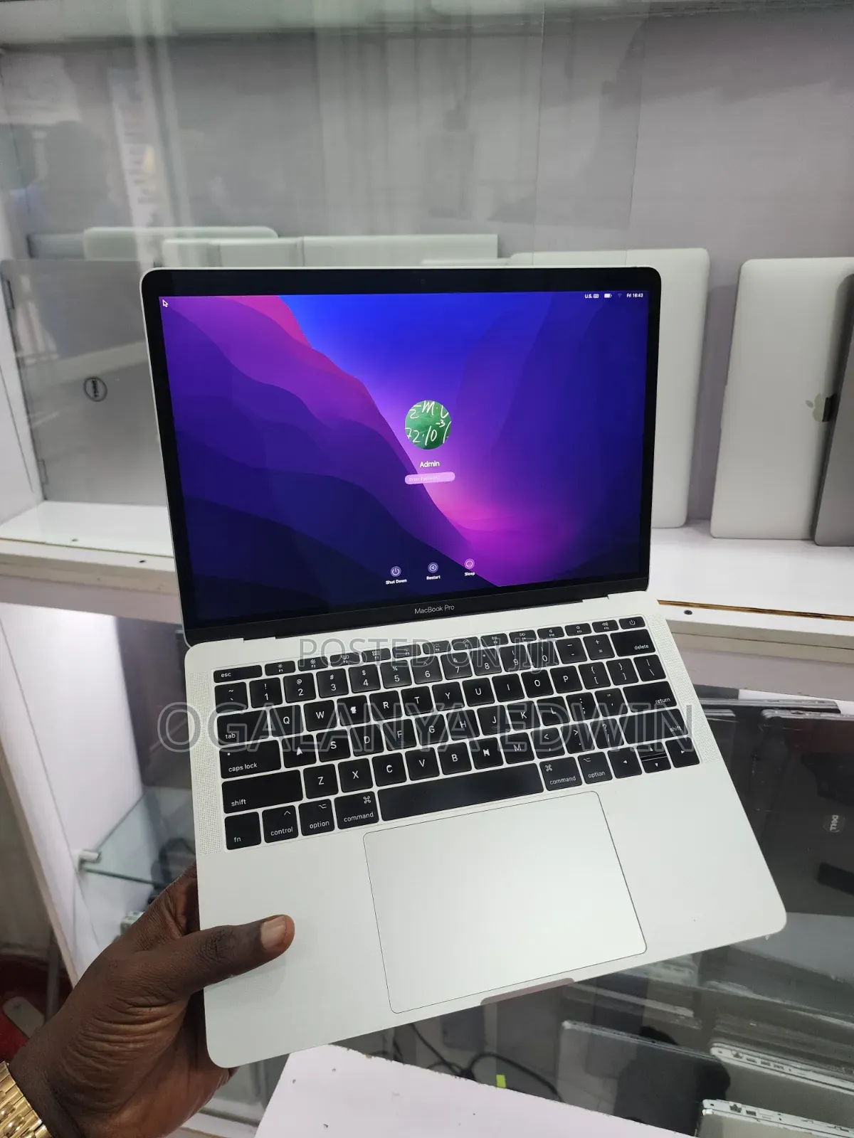 Laptop Apple MacBook Pro 2017 8GB Intel Core i5 SSD 256GB