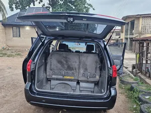 Toyota Sienna 2006 Gray