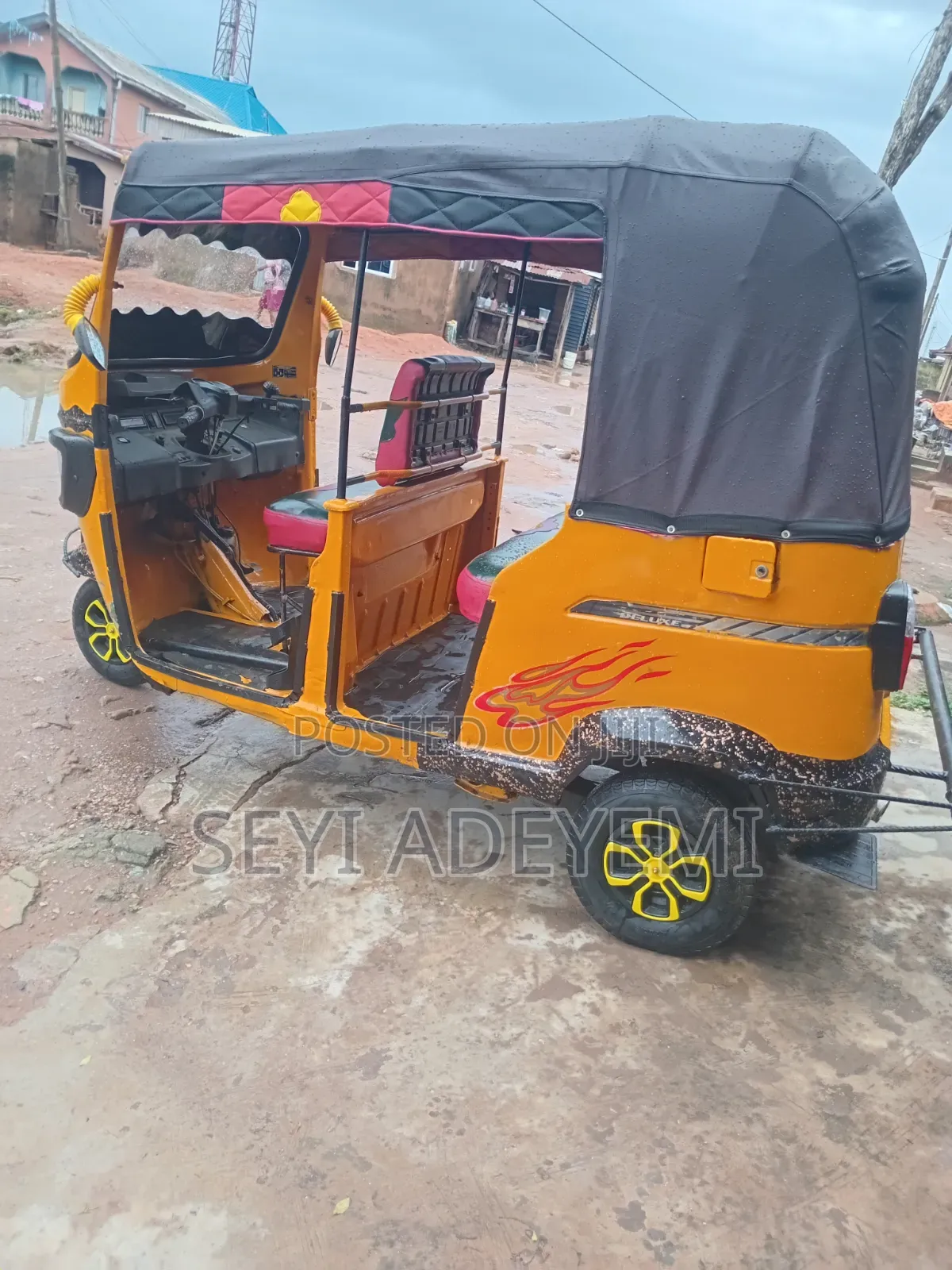 TVS King Deluxe Plus iTouch Start 2024 Yellow
