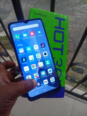 Infinix Hot 30i 128 GB Black