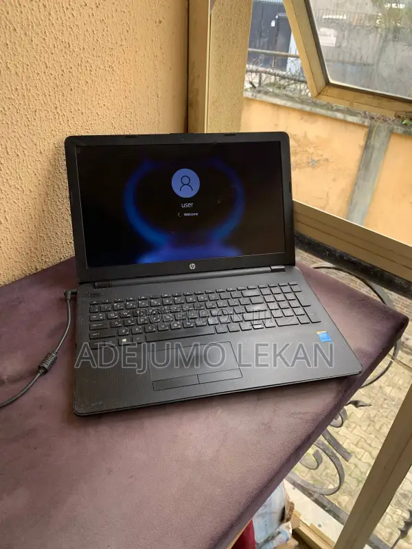 Laptop HP 250 G8 4GB Intel Core i3 HDD 500GB