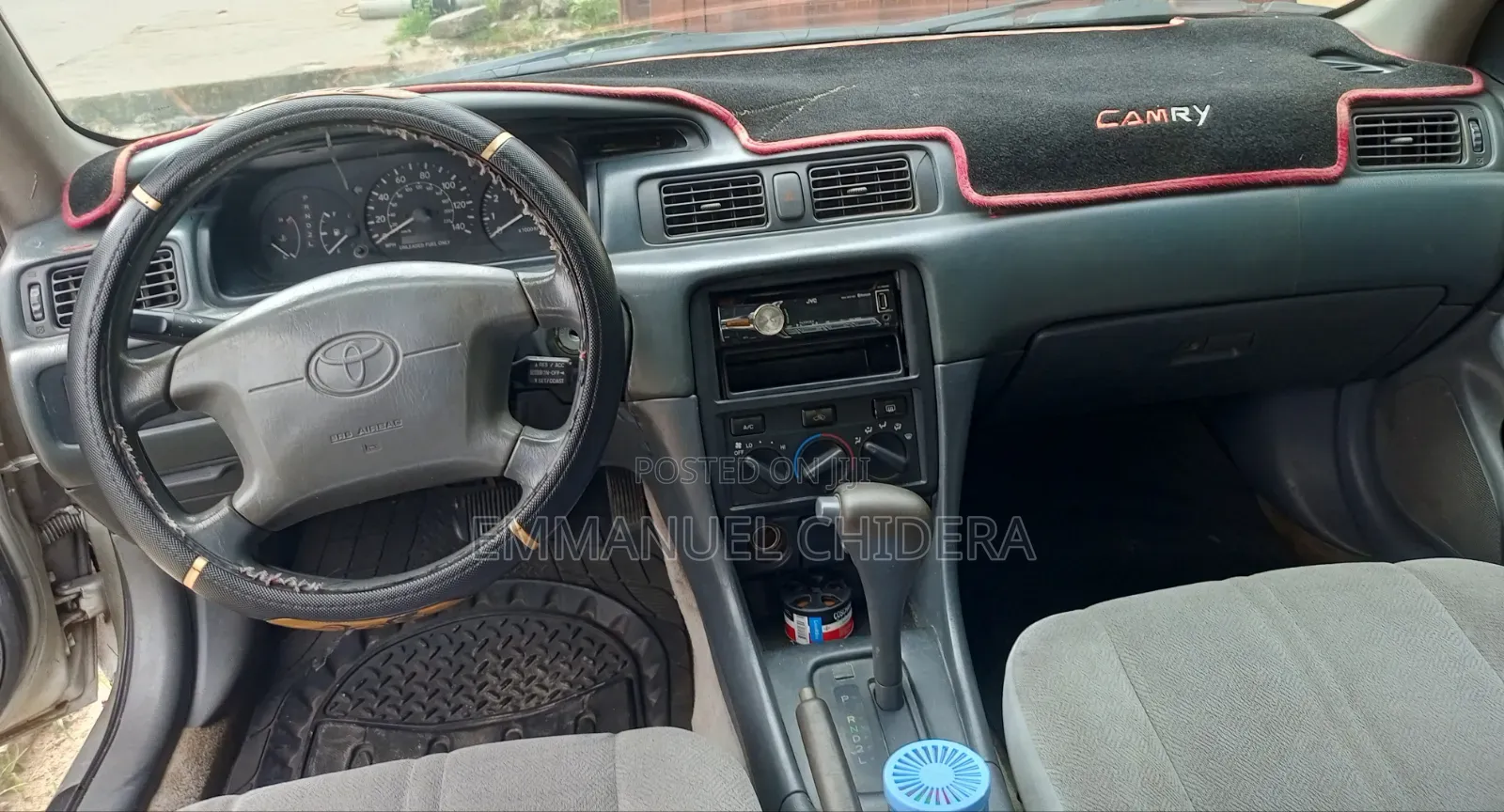 Toyota Camry 2000 Silver