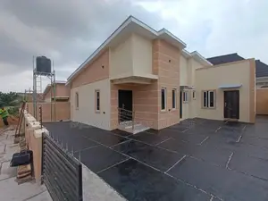 3bdrm Bungalow in Monatan, Iwo Road for sale