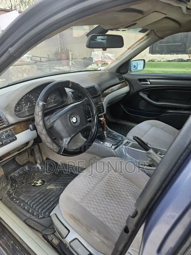 BMW 318i 2004