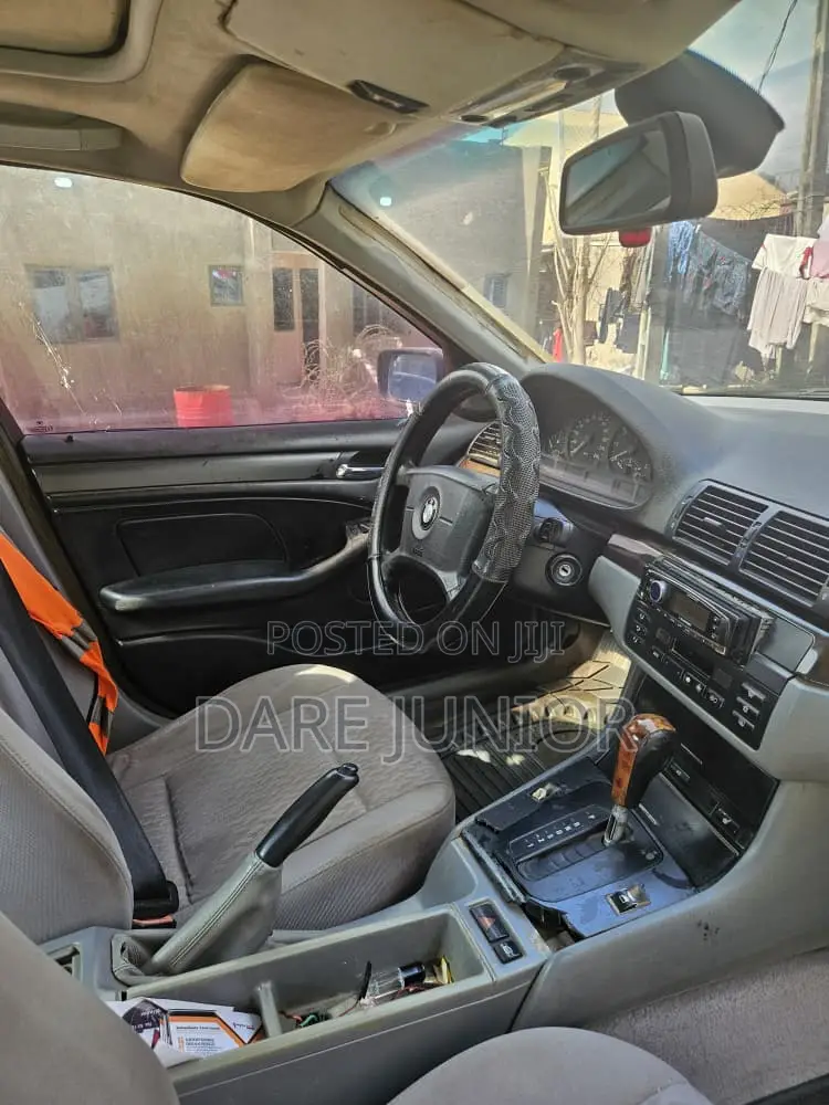 BMW 318i 2004