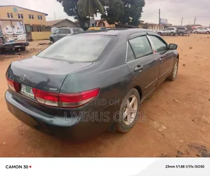 Honda Accord 2004 Brown