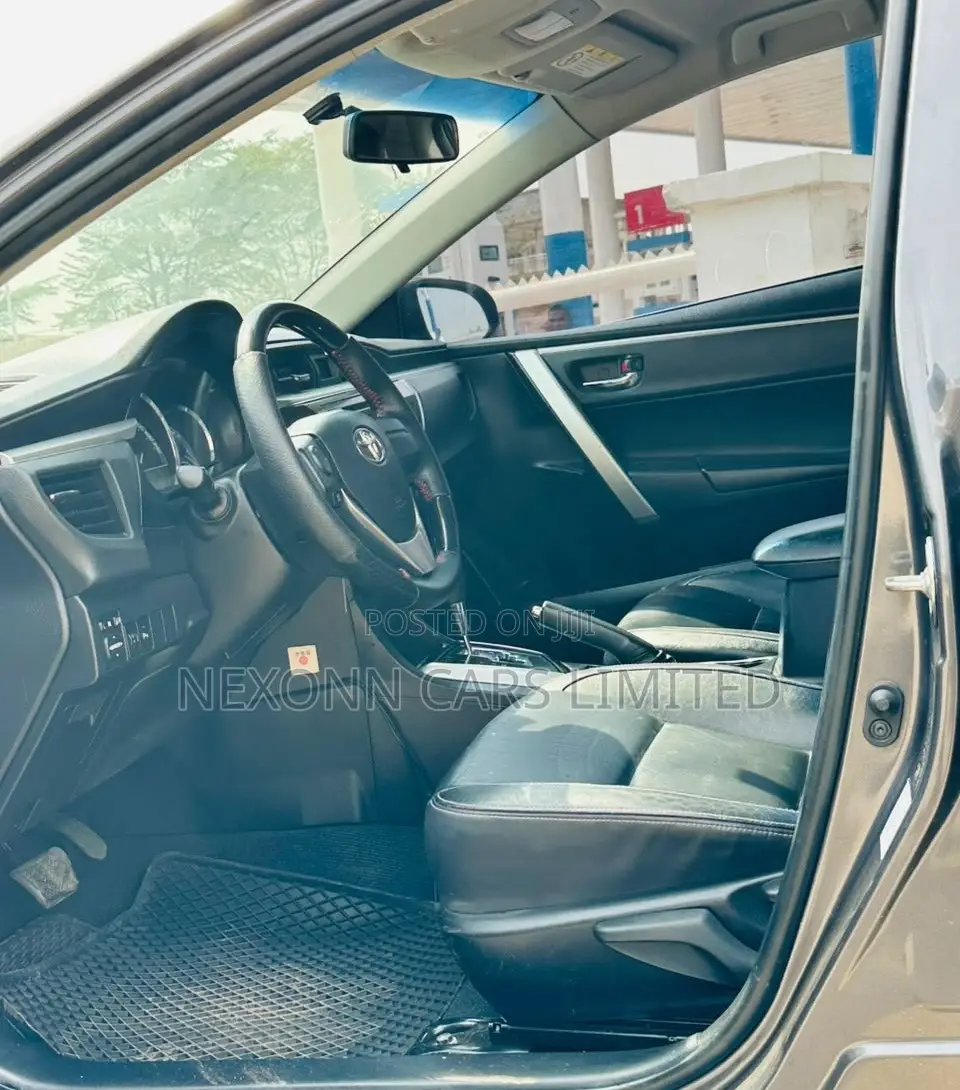 Toyota Corolla 2014 Gray