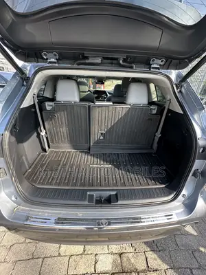 Toyota Highlander Platinum 2021 Blue