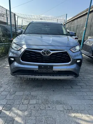 Toyota Highlander Platinum 2021 Blue