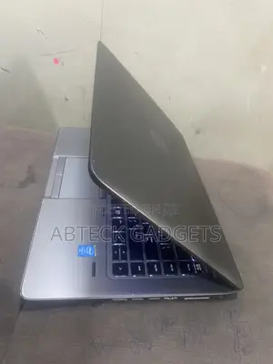 Laptop HP EliteBook 820 G3 8GB Intel Core i7 SSD 256GB
