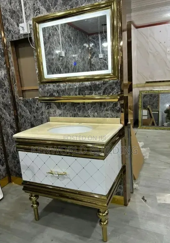 Royal Gold Cabinet