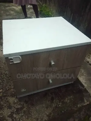 Bedsidd Drawers
