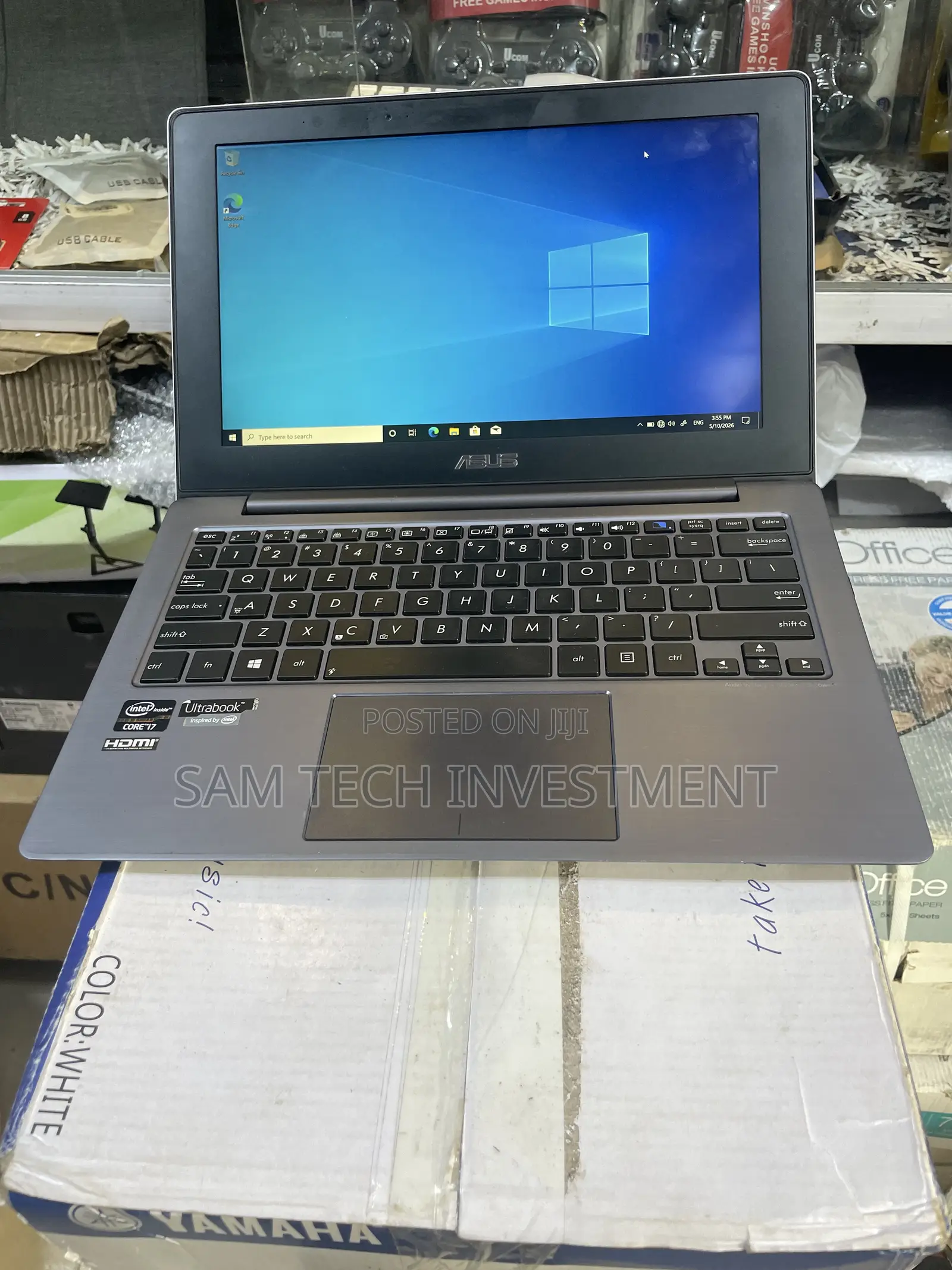 Laptop Asus ASUSPRO B9440UA 4GB Intel Core i7 SSD 256GB