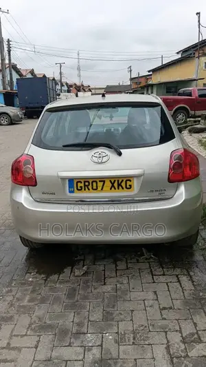 Toyota Auris 1.4 VVTi 2008 Gold