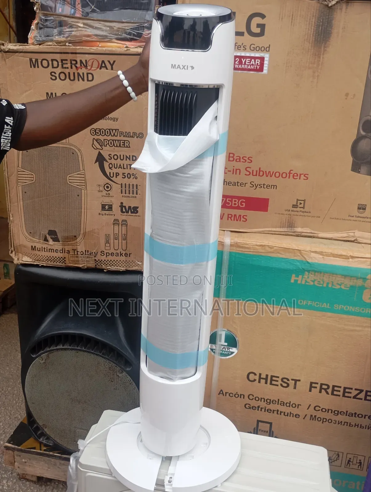 Maxi Tower Fan With Digital Display