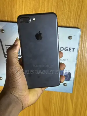 Apple iPhone 7 Plus 128 GB Black