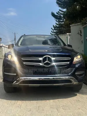 Mercedes-Benz GLE-Class GLE 350 2016 Blue