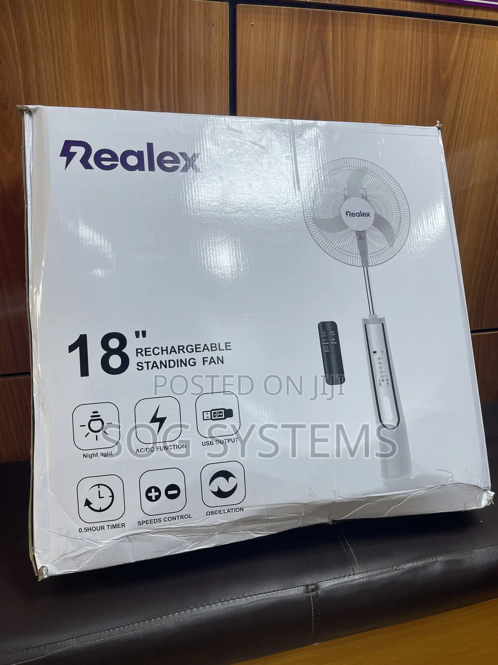 Realex 18 Inches Fan With Solar Panel