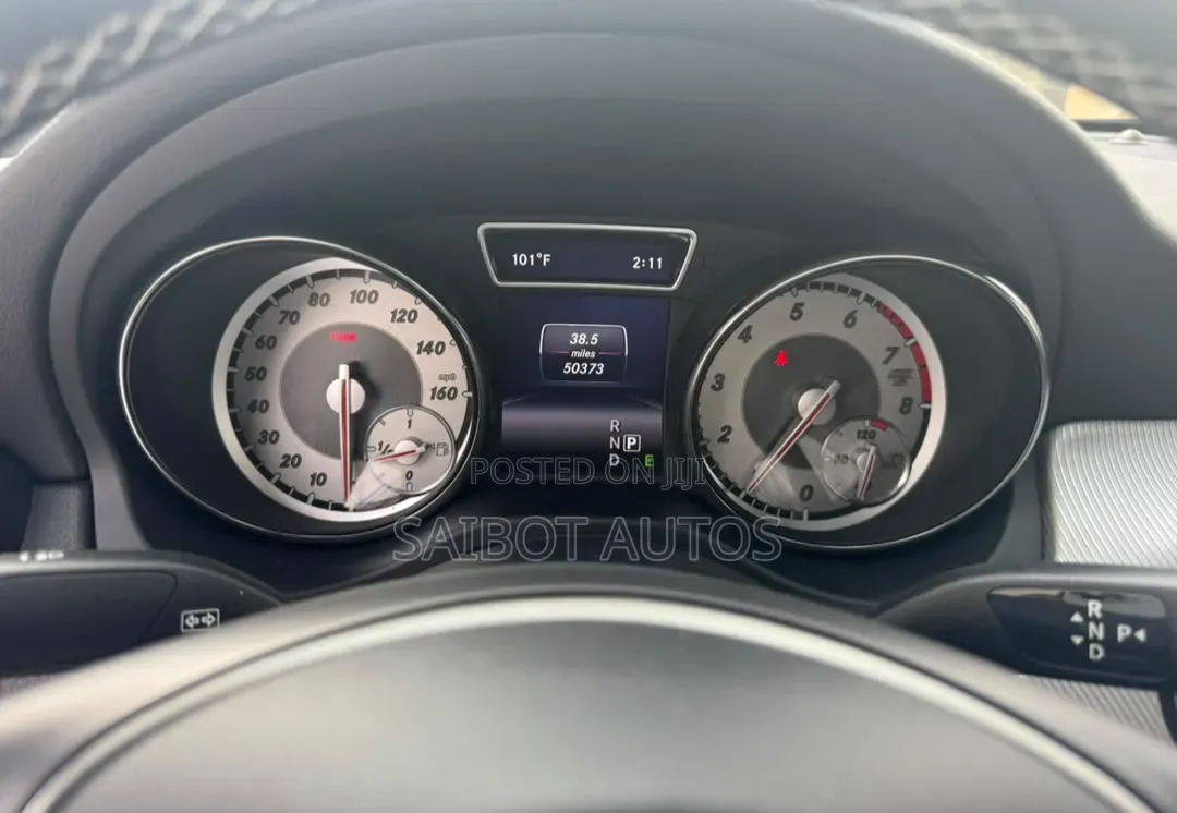 Mercedes-Benz CLA-Class 2015 Silver